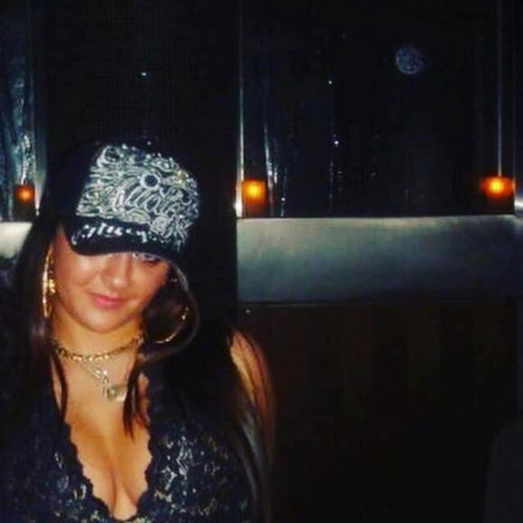 Meet your Posher, Bianca - Picture 1 of 1